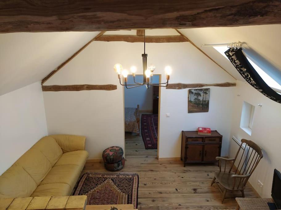 Superbe Appartement Dans Charmant Corps De Ferme Acheres-la-Foret Экстерьер фото